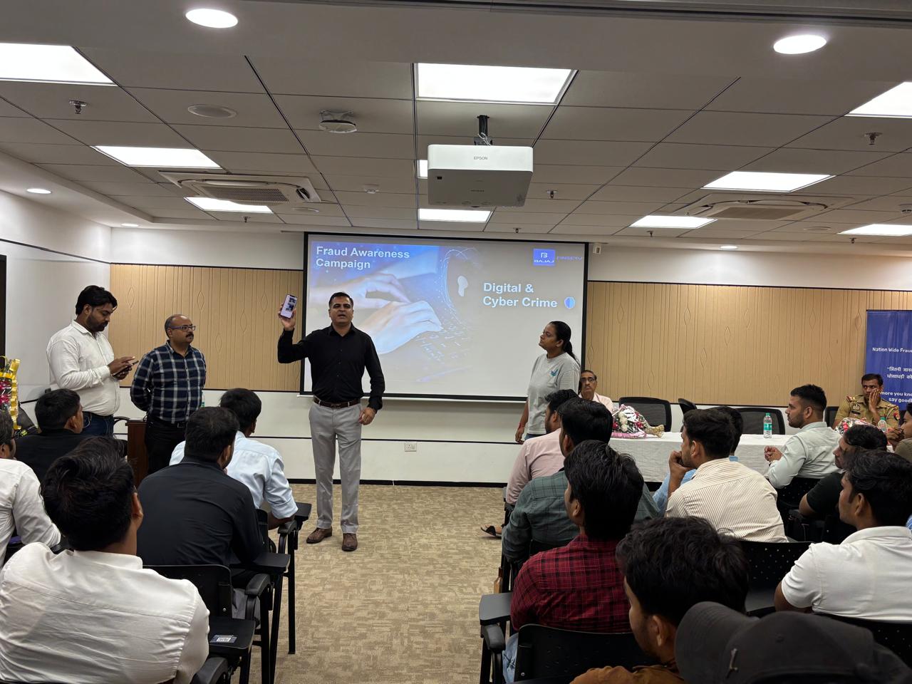 Bajaj Finance conducts Knockout Digital Fraud Awareness Campaign in Agra